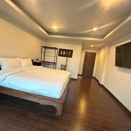 Chris Jay @ Cnx Apartamento Chiang Mai Exterior foto